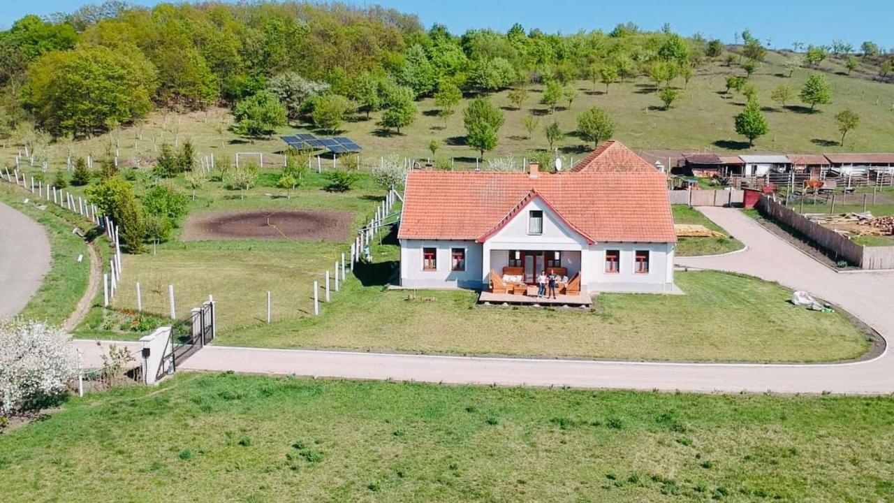 Hotel Dosa Tanya, Vendeghaz Cserepfalu Exterior foto